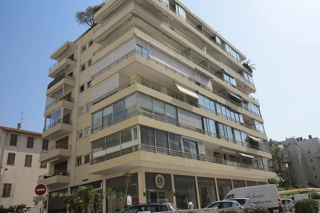 Апартаменты Viva Riviera - 1 Rue Victor Cousin Канны